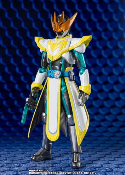 S.H.Figuarts  假面骑士利维斯 假面骑士莱伊布 蝙蝠基因 / 胡狼基因