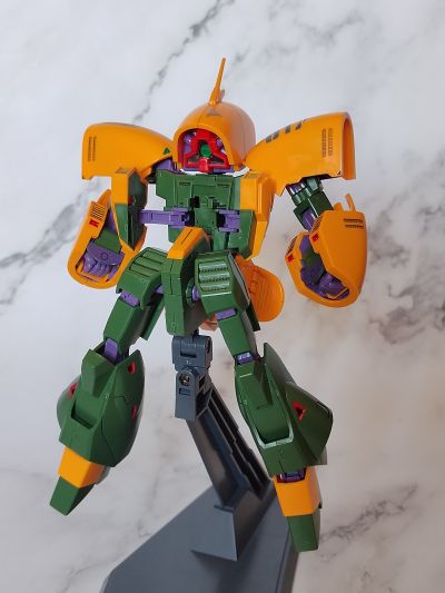 HGUC 1/144 	机动战士Z高达 NRX-044 亚希玛