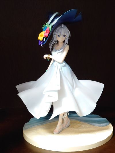 魔女之旅 伊蕾娜 夏日白裙