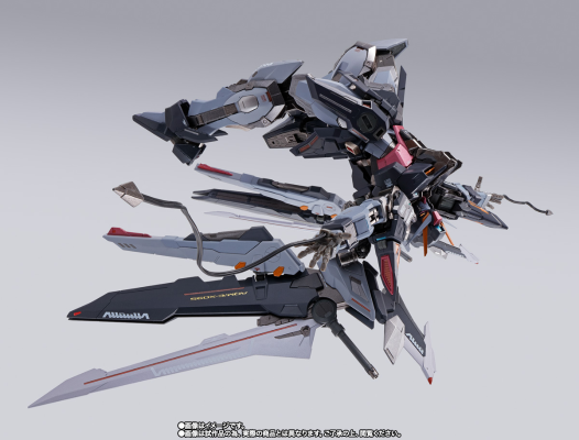 METAL BUILD 机动战士高达SEED C.E.73 观星者 漆黑强袭高达（新生强袭版）