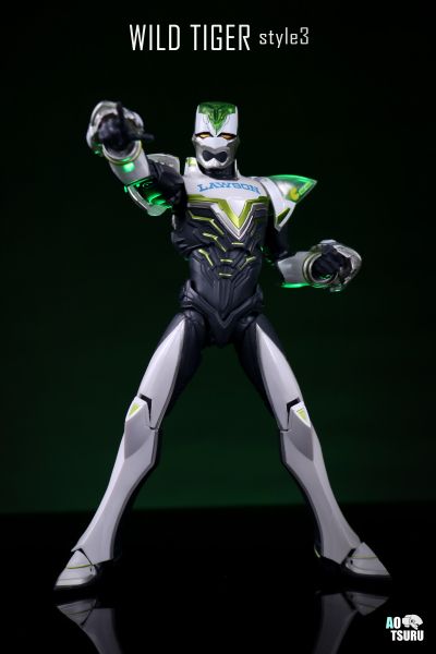 S.H.Figuarts 虎兔英雄传2 狂野猛虎 第三形态