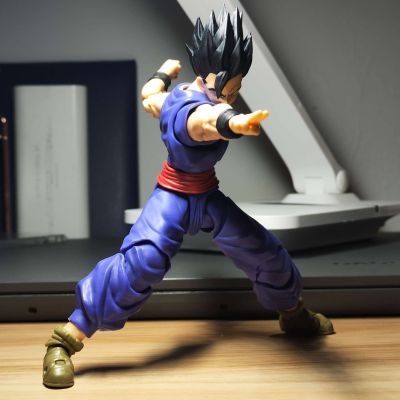S.H.Figuarts  终极悟饭《龙珠超：超级人造人》