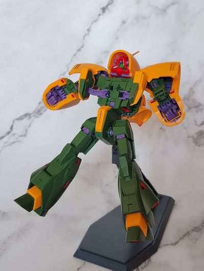 HGUC 1/144 	机动战士Z高达 NRX-044 亚希玛