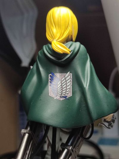 进击的巨人 克里斯塔·连兹