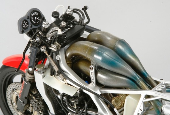 1/12 摩托车系列 No.121 本田 NSR500 '84