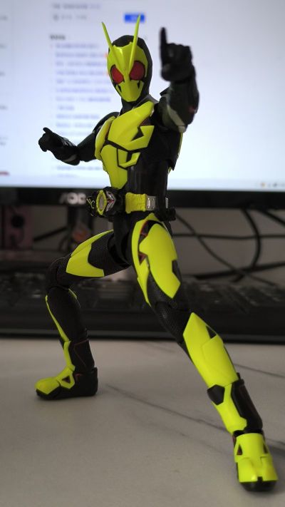 S.H.Figuarts 假面骑士零一 假面骑士零一 高跃飞蝗 假面骑士50周年纪念版