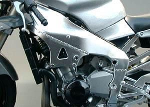 1/12 摩托车系列 No.74 雅马哈 YZF-R1 TAIRA RACING