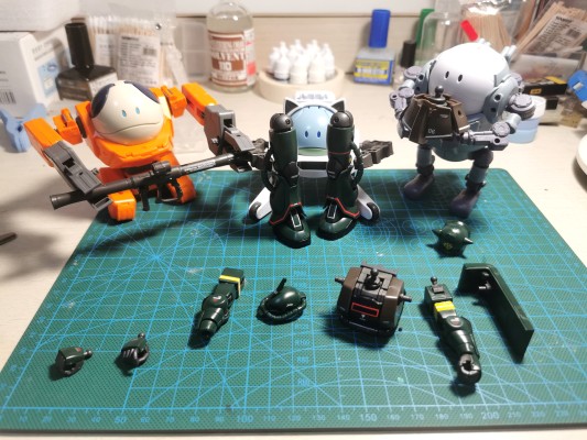 RG 1/144 MS-06F 扎古II 拟真配色版