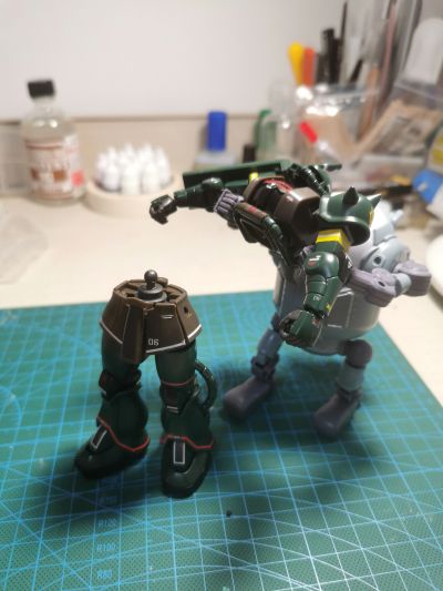 RG 1/144 MS-06F 扎古II 拟真配色版