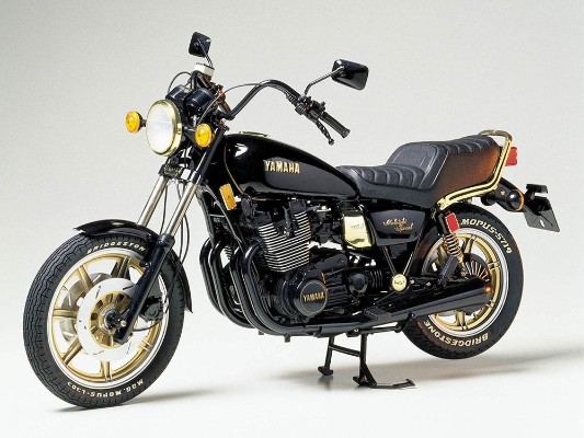 1/6 摩托车系列 No.34 雅马哈 XS1100LG  MIDNIGHT SPECIAL