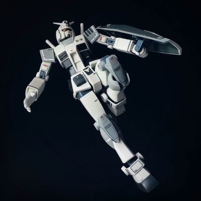 ROBOT魂 ＜机动战士系列＞ 机动战士高达 RX-78-3 G-3高达  剧中版 ～实战标识～