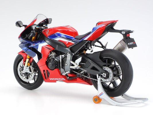 1/12 杰作收藏 （完成品） No.170 本田 CBR1000RR-R FIREBLADE SP (红色)