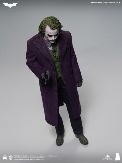 DC系列 蝙蝠侠：黑暗骑士 小丑（希斯·莱杰） 收藏级可动人偶
