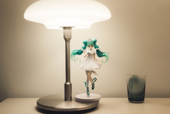 超级景品 “初音未来15周年纪念” 原画师：KEI