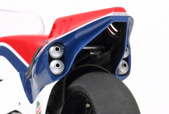 1/12 摩托车系列 No.121 本田 NSR500 '84