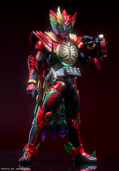 S.H.Figuarts(真骨雕制法) 假面骑士欧兹 十周年 复活的核心硬币 假面骑士欧兹 永恒鹰雀鹫联组