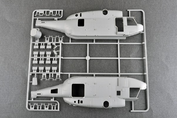 编号：05110 1/35 军用飞机系列 俄罗斯 卡-29 直升机