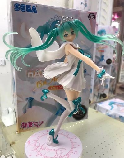 超级景品 “初音未来15周年纪念” 原画师：スオウ