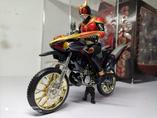 S.H.Figuarts(真骨雕制法) 假面骑士空我 假面骑士空我 惊异全能形态