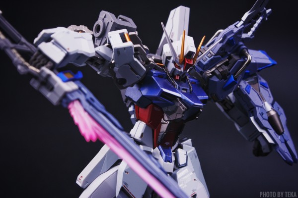 METAL BUILD 机动战士高达SEED 重炮强袭装备 -METAL BUILD系列十周年纪念版-