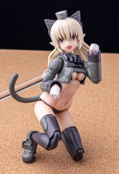 岛田文金艺术集 机甲少女 阿西娅