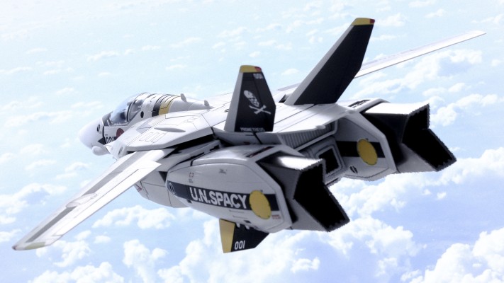 DX超合金 超时空要塞 初回限定版VF-1S 女武神 洛伊・福克特别版