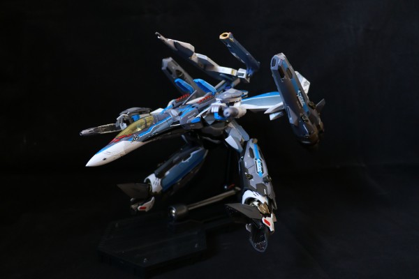 DX超合金  超时空要塞DELTA 绝对LIVE VF-31AX 卡伊洛斯 进阶型(疾风专用机) 专用超级零件套装