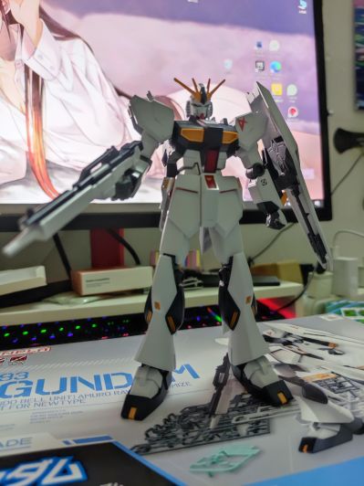 EG 1/144 ν高达