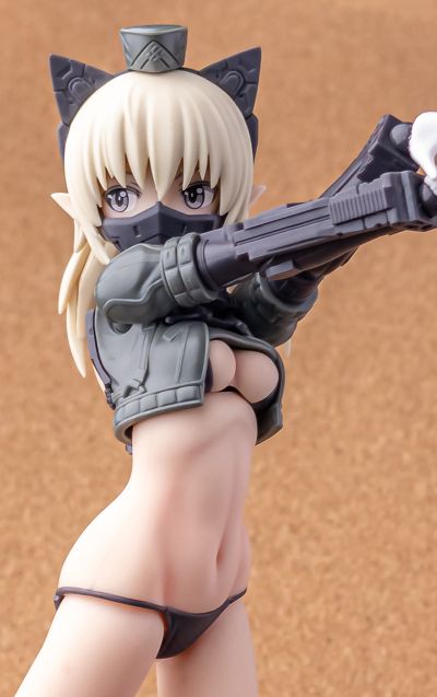 岛田文金艺术集 机甲少女 阿西娅