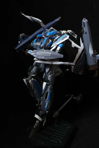 DX超合金  超时空要塞DELTA 绝对LIVE VF-31AX 卡伊洛斯 进阶型(疾风专用机) 专用超级零件套装