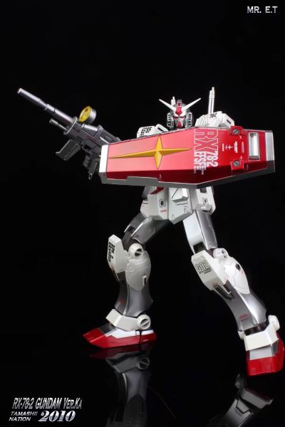 GUNDAM FIX FIGURATION METAL COMPOSITE RX-78-2 高达 Ver.Ka  Roll Out Colors（魂商店限定）