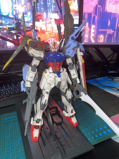 MG  高达基地限定 机动战士高达SEED 完美强袭高达 斩舰刀装备型