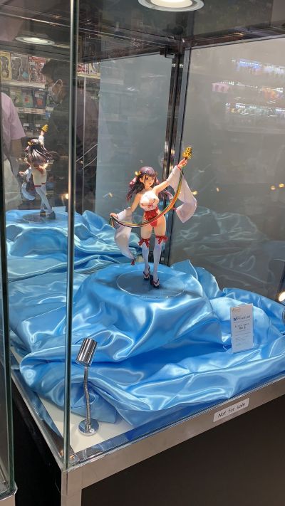 紧张的工作 工作2：巫女 神乐茜