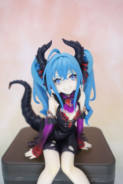 压泡面 初音未来 变色小恶魔