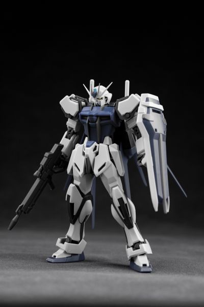 ROBOT魂＜机动战士系列＞   GAT-X105 强袭高达  剧中版