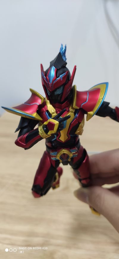铠甲勇士形刻系列第一作    马帅