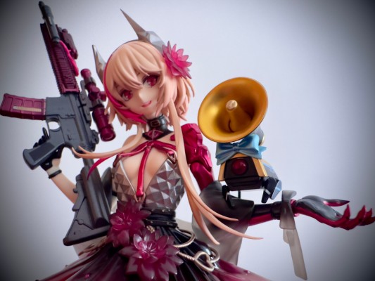 少女前线 M4 SOPMOD Ⅱ 酒席的扫荡者 会场限定Ver.