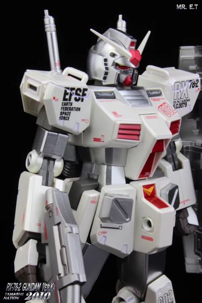 GUNDAM FIX FIGURATION METAL COMPOSITE RX-78-2 高达 Ver.Ka  Roll Out Colors（魂商店限定）