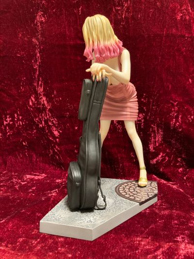 吉他少女