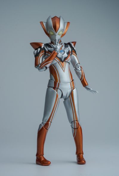 S.H.Figuarts 罗布奥特曼系列 格丽乔奥特曼