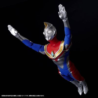 S.H.Figuarts(真骨雕制法) 戴拿奥特曼 闪亮型