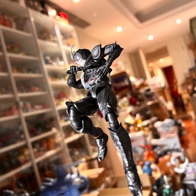 S.H.Figuarts  假面骑士BLACK SUN 假面骑士暗日