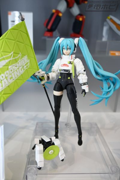 MODEROID 初音未来 GT计划 赛车未来2022