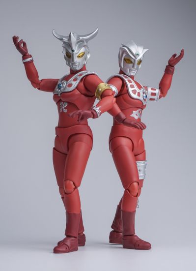 S.H.Figuarts  雷欧奥特曼 阿斯特拉