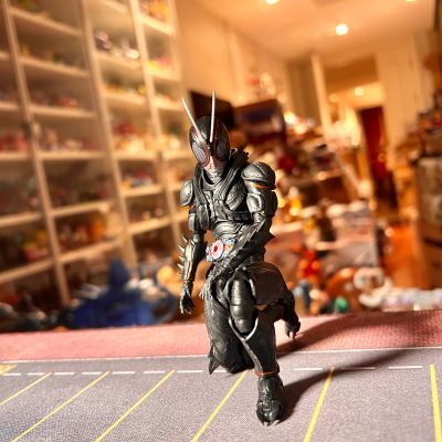 S.H.Figuarts  假面骑士BLACK SUN 假面骑士暗日