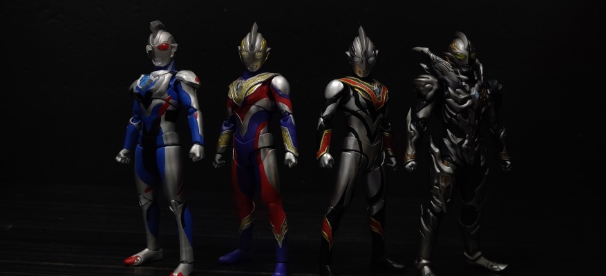 S.H.Figuarts  邪恶特利迦