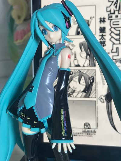TOONIZE   初音未来 美式卡通配色