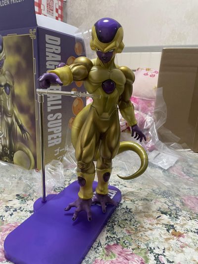 巨型系列 龙珠超 黄金弗利萨