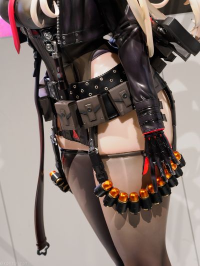 胜利女神：妮姬 拉毗