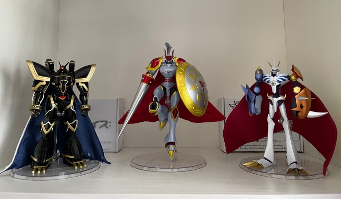 S.H.Figuarts 数码宝贝02 帝皇龙甲兽 攻击形态/战士形态 -特别配色版-